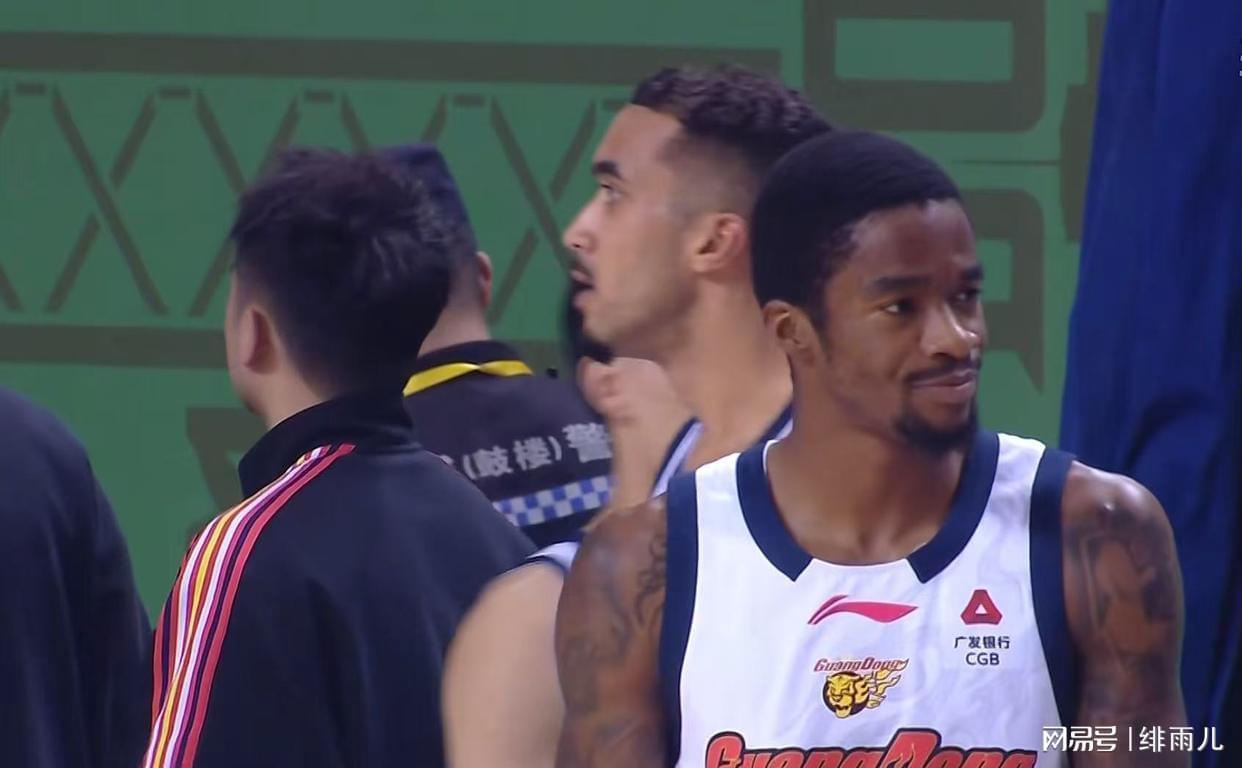 天博体育-天赋全联盟第一！广东最适合的本土中锋曝光，已被朱芳雨锁定！